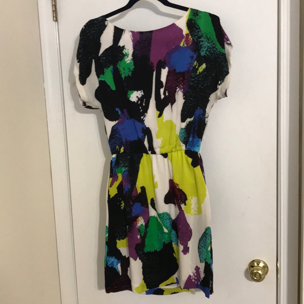ECI Splashy print dress